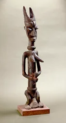 Figura di Onile, Iperu, Tsoede