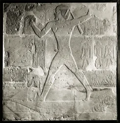 Nobile che caccia sul Nilo, 2600-2500 a.C. (calcare)