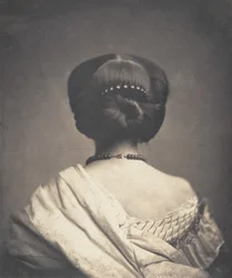 Donna vista di spalle