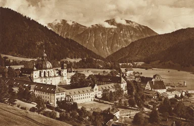 Ettal e il suo convento, verso Estergebirge