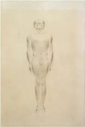 Ragazzo nudo con le gambe chiuse e le braccia tese lungo il corpo