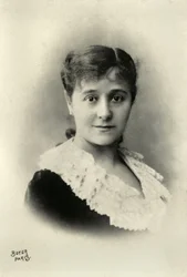 Ritratto di Emilie Broisat (foto)