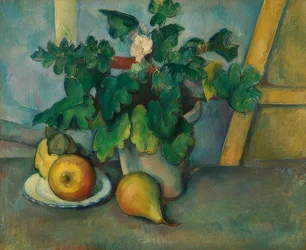Vaso con primule e frutta