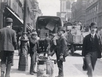 Venditore di sorbetto o acqua a Cheapside, 1893
