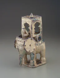 Elefante con howdah e figura, Iran, dinastia Seljuk