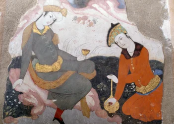 Figure femminili con bicchiere e bottiglia