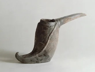 Vaso a forma di stivale, da Kaluraz, Gilan, Iran, c.I millennio a.C.