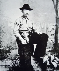Ben Morrison (foto in b/n)