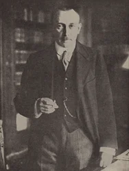 Dr Karl Helfferich, Ministro delle Finanze tedesco