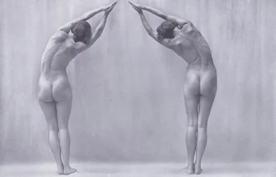 Il corpo bello, cultura fisica per donne (foto in b/n)