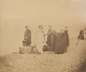 [La contessa con gruppo su una spiaggia rocciosa]