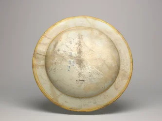 Piatto di maiolica, Apollo uccide i figli di Niobe