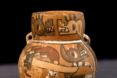 Vase / Huari or Wari culture (terracotta)
