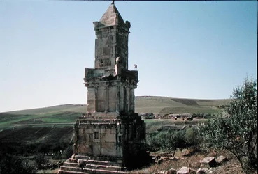 Monumento noto come il Mausoleo di Atban
