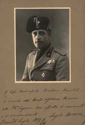 Album "MVSN- Camicie Nere": Console della Milizia in uniforme, 07/1935
