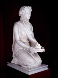 Statua di una Vestale