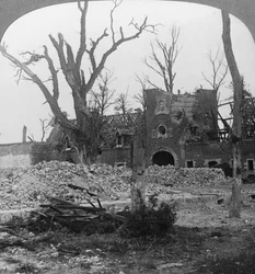 Rovine del castello di Beury, Festubert, Francia, Prima Guerra Mondiale, c1914-c1918