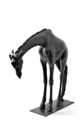 Grande giraffa con testa abbassata, modellata 1909-10, fusa prima del 1913
