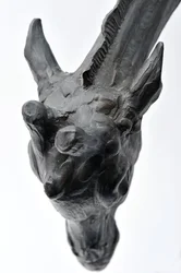 Grande giraffa con testa abbassata, modellata 1909-10, fusa prima del 1913