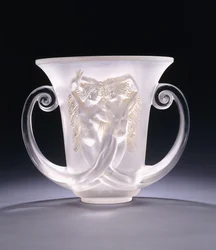 Nadica; un vaso in vetro modellato molto raro raffigurante due sirene, c. 1930s