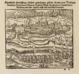 Attacco a una città fortificata usando cannoni