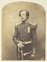Il capitano Verschoyle, Grenadier Guards, un fotografo dei primi tempi, ripreso in Crimea