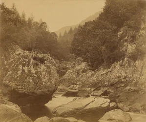 Rocce nel Lwgwy: Bettws-y-Coed.