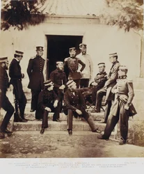 Il personale al quartier generale, da un album di 52 fotografie associate alla Guerra di Crimea, 1855