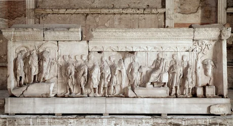 Anaglifo di Traiano che ritrae i fatti dell