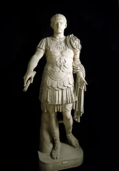 Gaio Cesare Germanico, imperatore romano (marmo)