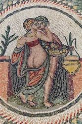 Eros e Psiche. III-IV secolo. Villa romana del Casale, Sicilia (mosaico)