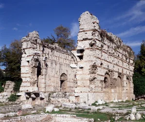 Alpi Marittime: Resti delle terme romane del III secolo nelle arene di Nizza Cimiez