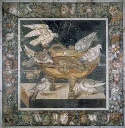 Mosaico da Pompei con un gruppo di colombe sul bordo di un labrum. III sec. a.C.