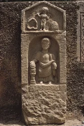 Stele, Alto Periodo Imperiale (27 a.C.-395 d.C.)