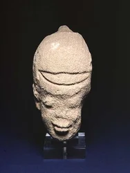 Testa con Elmo, da Aniba, Nubia