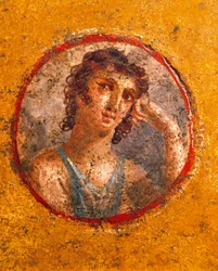 Medaglione con ritratto di ragazzo, affresco, dalla Casa degli Amorini Dorati a Pompei