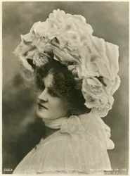 Marie Studholme, attrice britannica, c1900