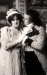 Robert Evett 1874-1949 e Denise Orme 1885-1960 in The Merveilleuses, inizio XX secolo