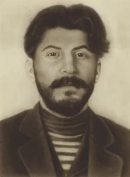 Giuseppe Stalin, leader sovietico, da giovane