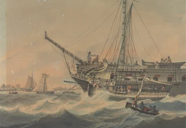 Nave da guerra e navi al largo della costa