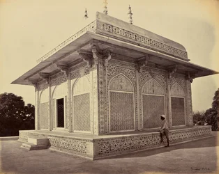 Agra; il mausoleo del principe Etmad-Dowlah, la cupola in marmo