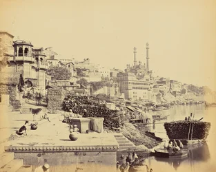 Benares; la Grande Moschea di Arungzebe e i Ghats adiacenti