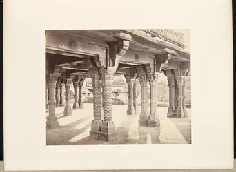 Futtypore Sikri; pilastri intagliati nel Panch Mehal