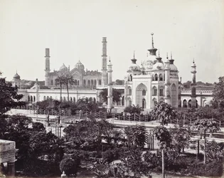 Tomba di Zinat Algiya nel complesso Imambara di Husainabad