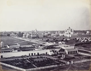 Veduta del complesso del palazzo Chattar Manzil