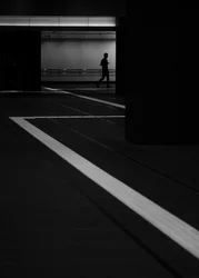 Sottopassaggio “Figura solitaria”