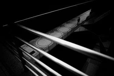Passerella urbana “Solitary Man”