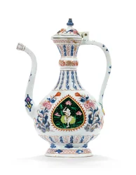 Brocca Rose-Imari con coperchio per il mercato del Medio Oriente, secondo quarto del XVIII secolo