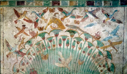 Antico Egitto: animali in un fitto papiro, frammento di calcare dalla tomba di Neferhotep, circa 1400 a.C., XVIII dinastia, dimensioni 43 x 74 cm, Parigi, Museo del Louvre - Antichità egizia: animali in un fitto papiro, frammento di calcare dalla tomba di