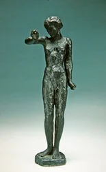 Figura in piedi